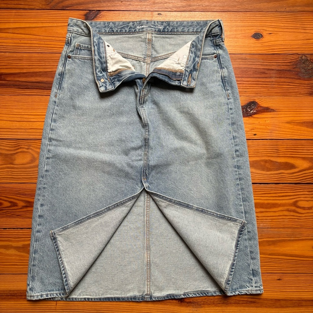 Old Navy High-Rise Denim Skirt, EUC, 14 - Picture 7 of 9